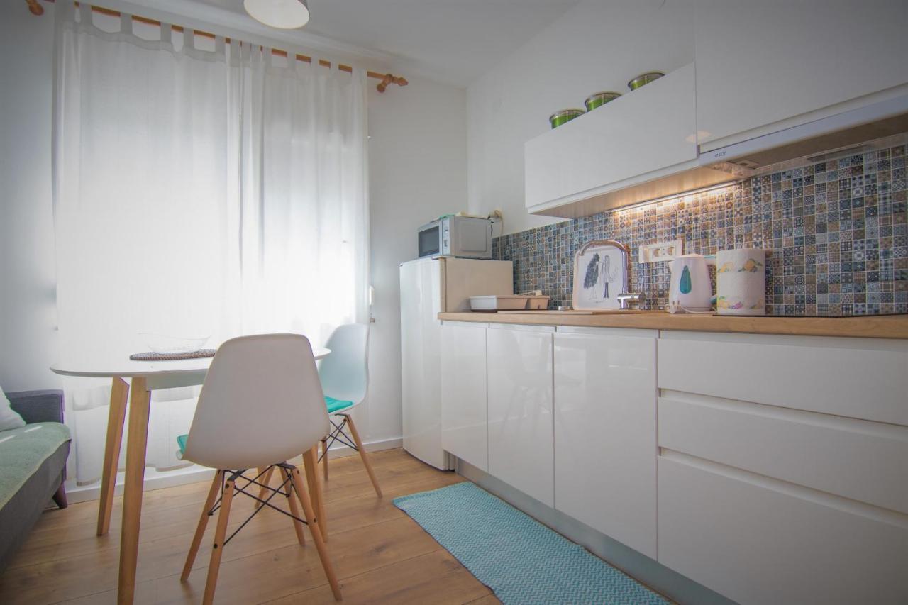 Apartmani Melita Malinska Eksteriør bilde